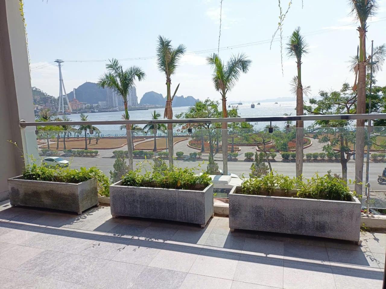 Bach Dang Ha Long Hotel Exterior photo